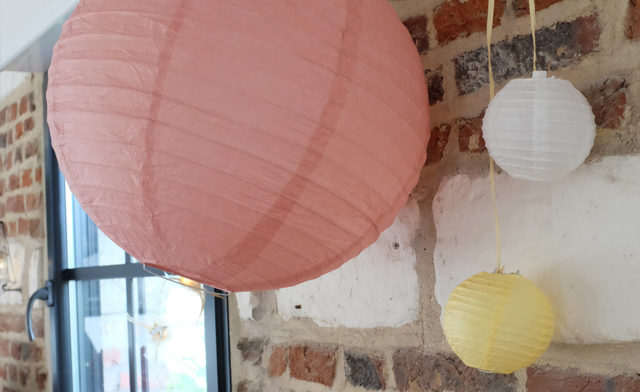 decoration papier lampion lanterne chinoise rose