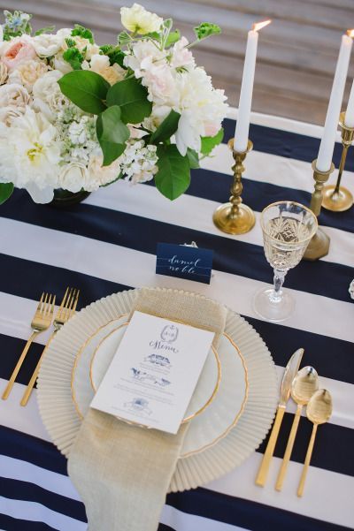 décoration bleu navy sable tendances décoration mariage 2018