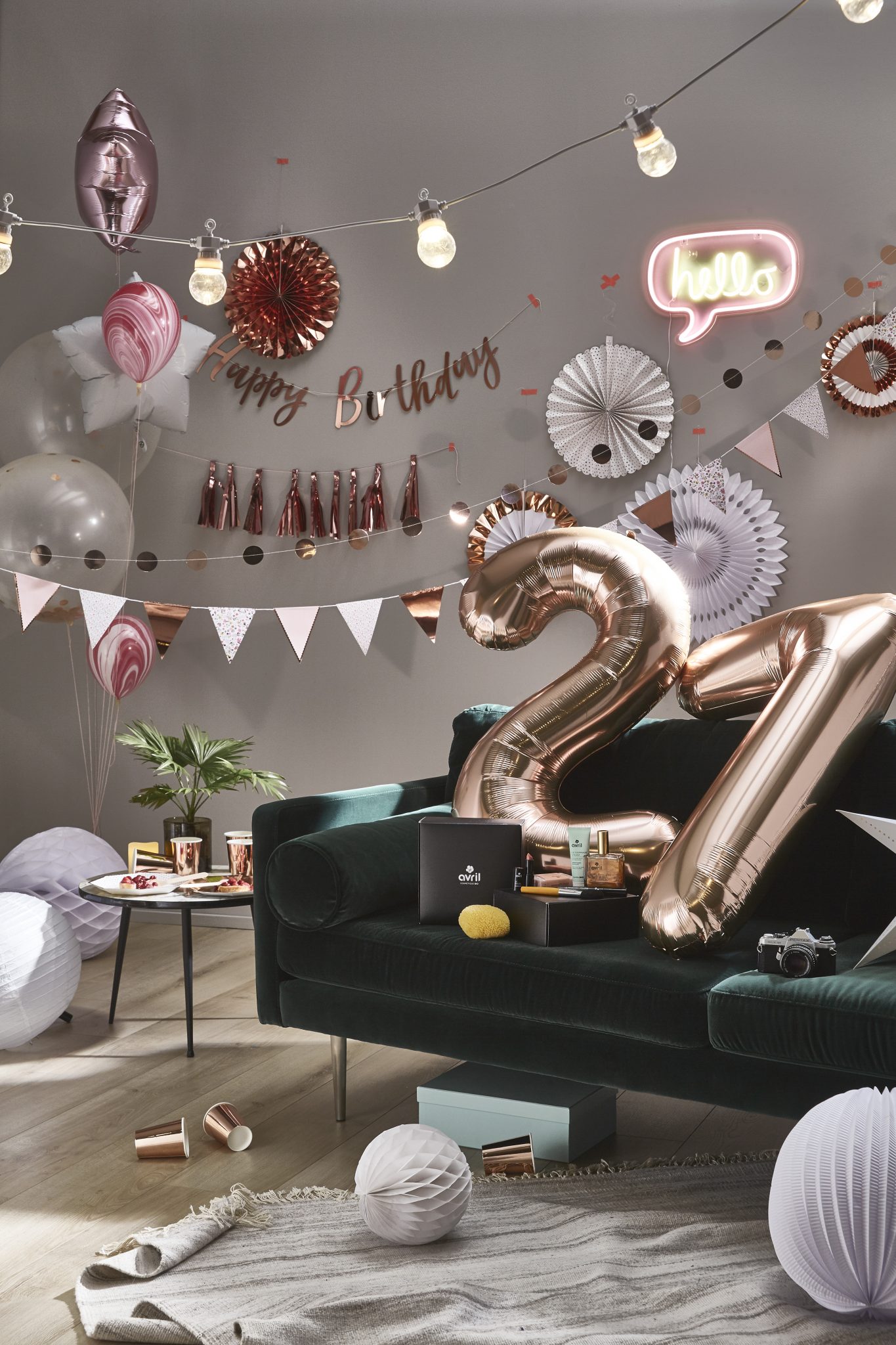 Du Rose Gold Pour Une Decoration De Fete Glamour Et Chic Du Rose Gold Pour Une Decoration De Fete Glamour Et Chic