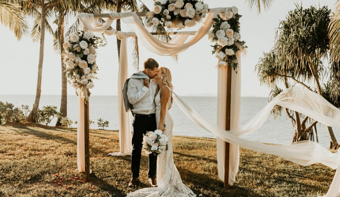 Quelques idées d'arches de mariage pour votre cérémonie