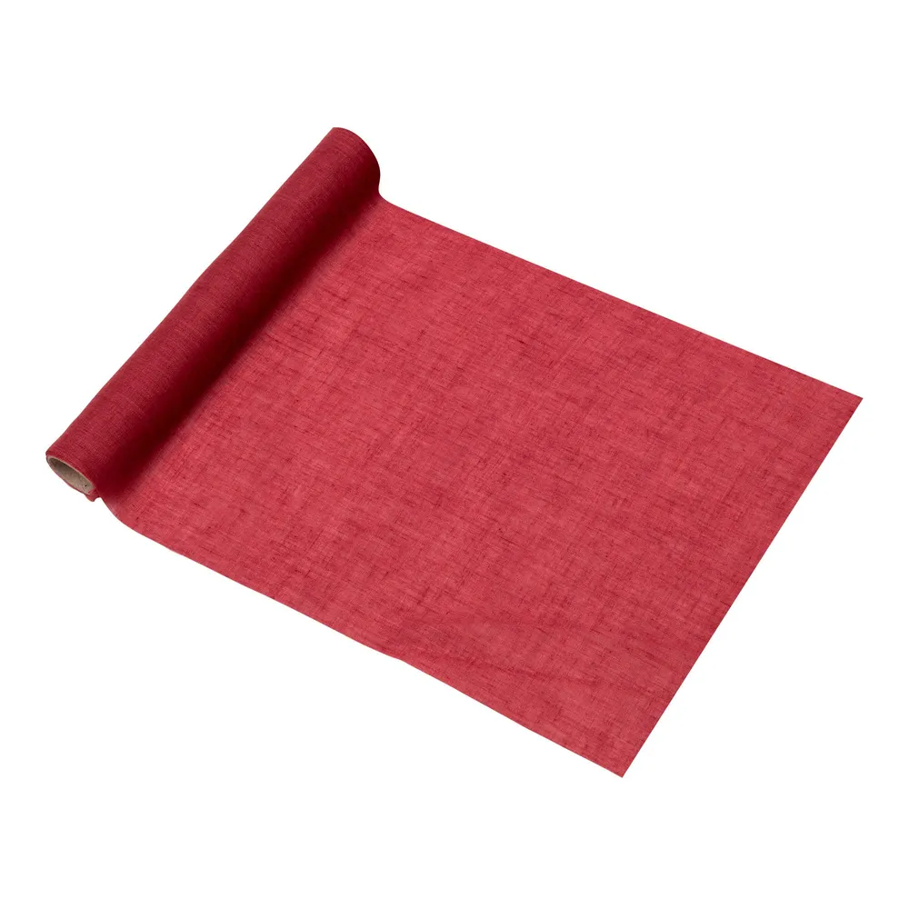 chemin de table rouge pour décorer table de mariage