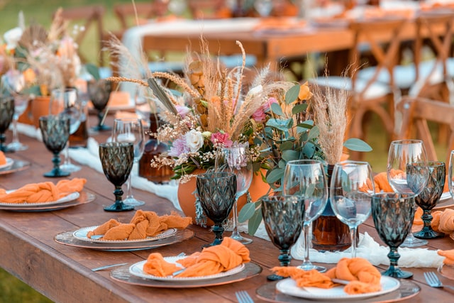 Quelques idées pour la décoration de table d’un mariage bohème !