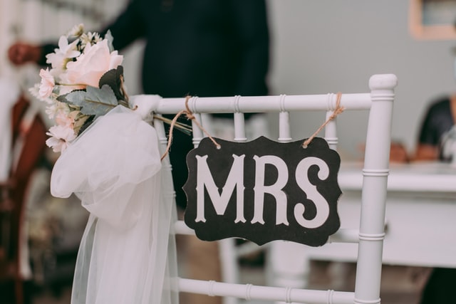 Quelle décoration en noir et blanc pour un mariage ?