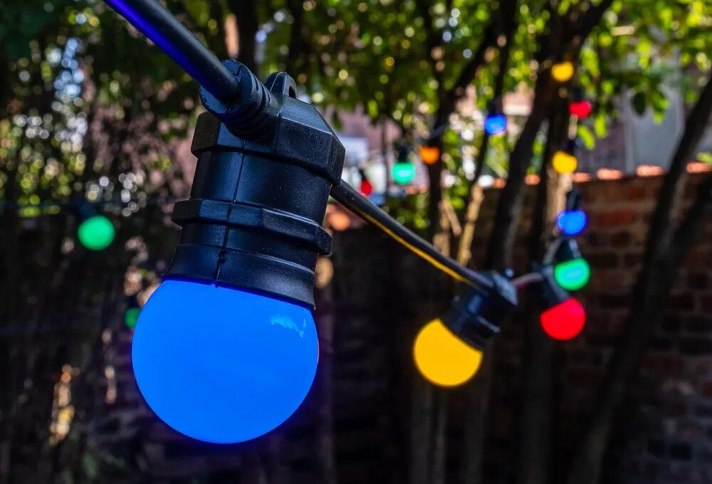 Quel est le style décoratif d’une guirlande guinguette ?