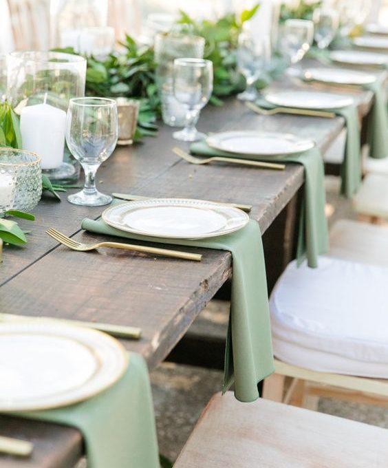 table pliante pour une reception