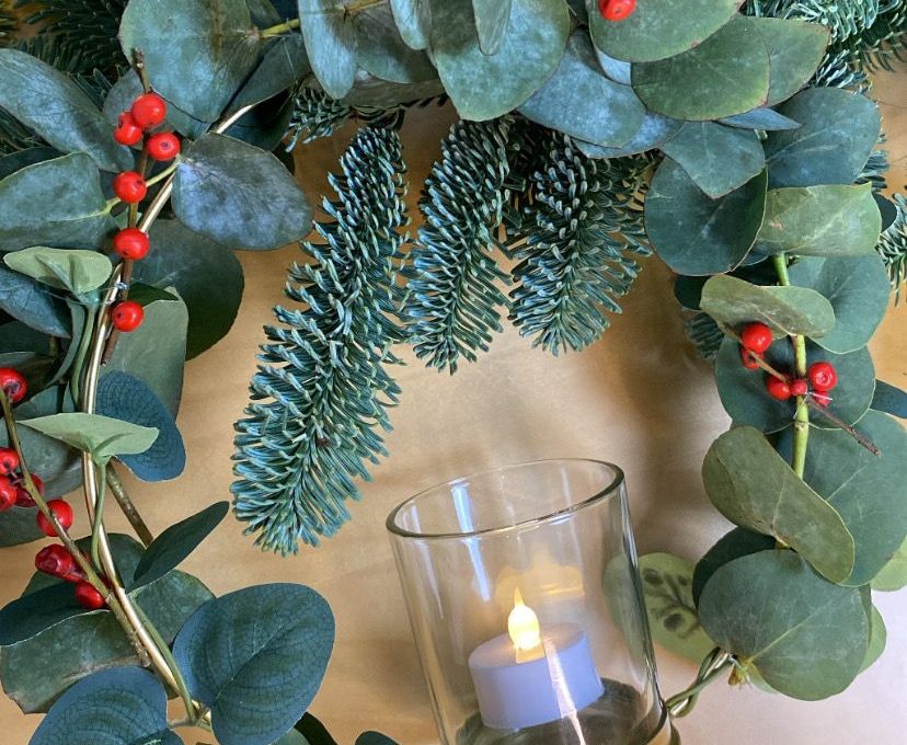 Comme fabriquer une Couronne de Noël en Eucalyptus ?