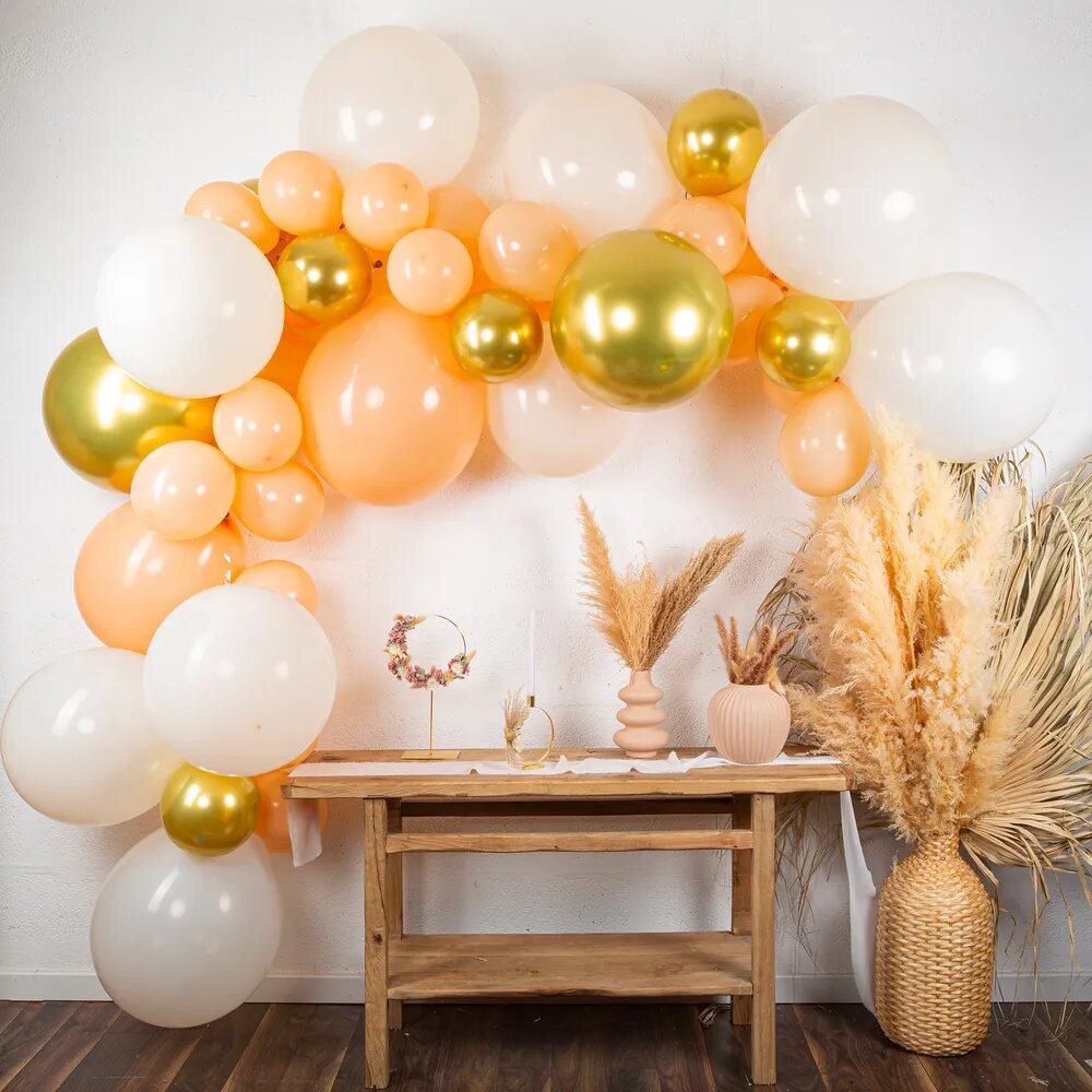 ballons pour déco originale d'une arche de mariage