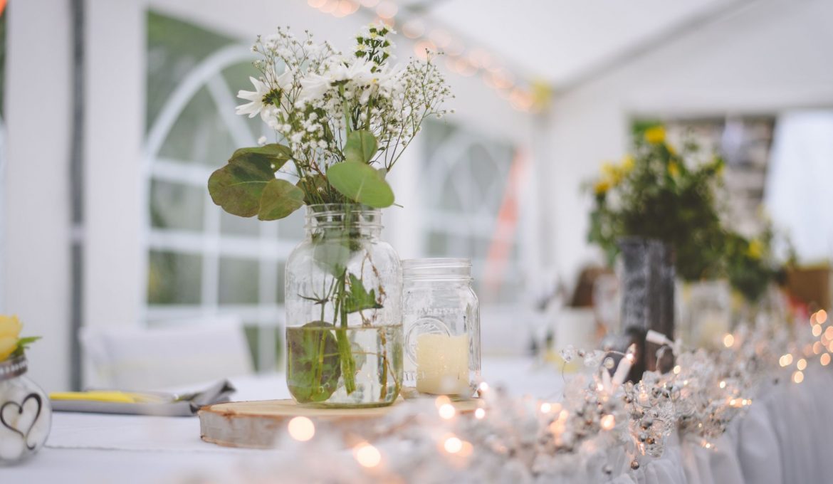 Comment faire une décoration de mariage simple ?